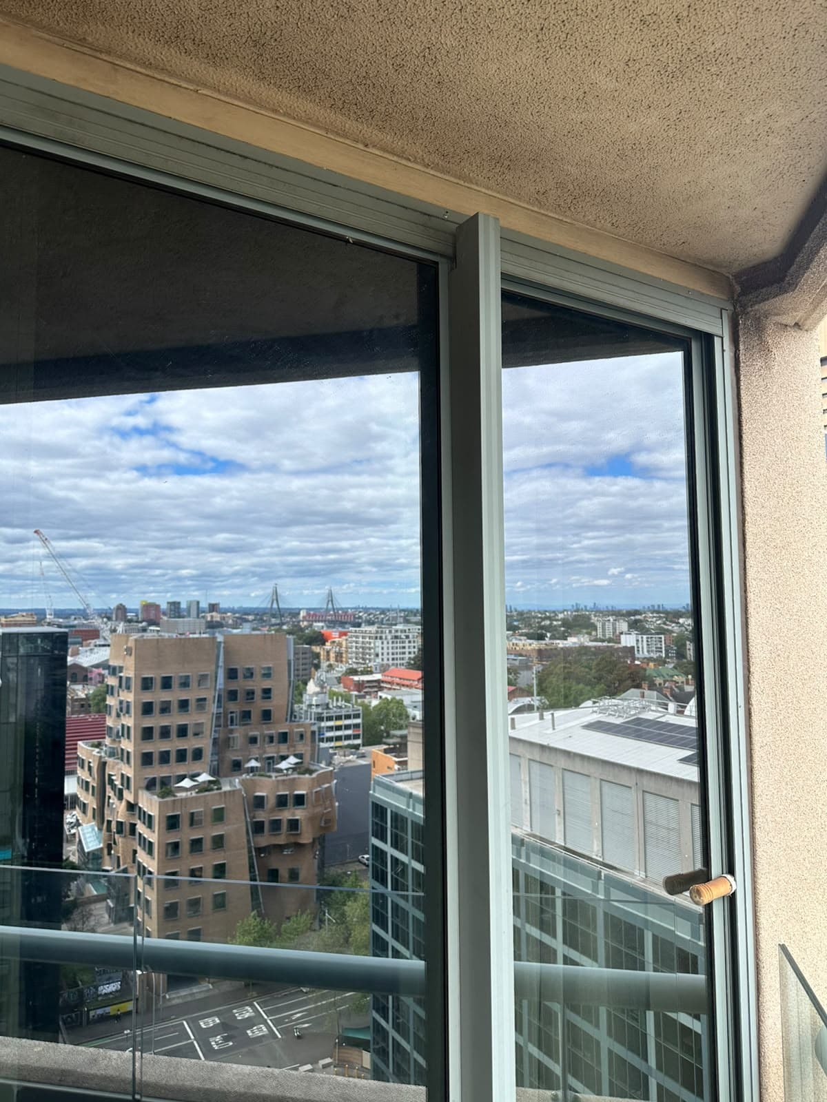 Sliding door